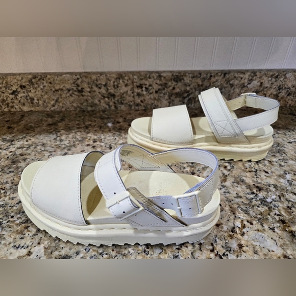 Dr Martens Voss Mono Light Yellow/Cream Leather Platform Sandals size US 10 - Picture 3 of 9